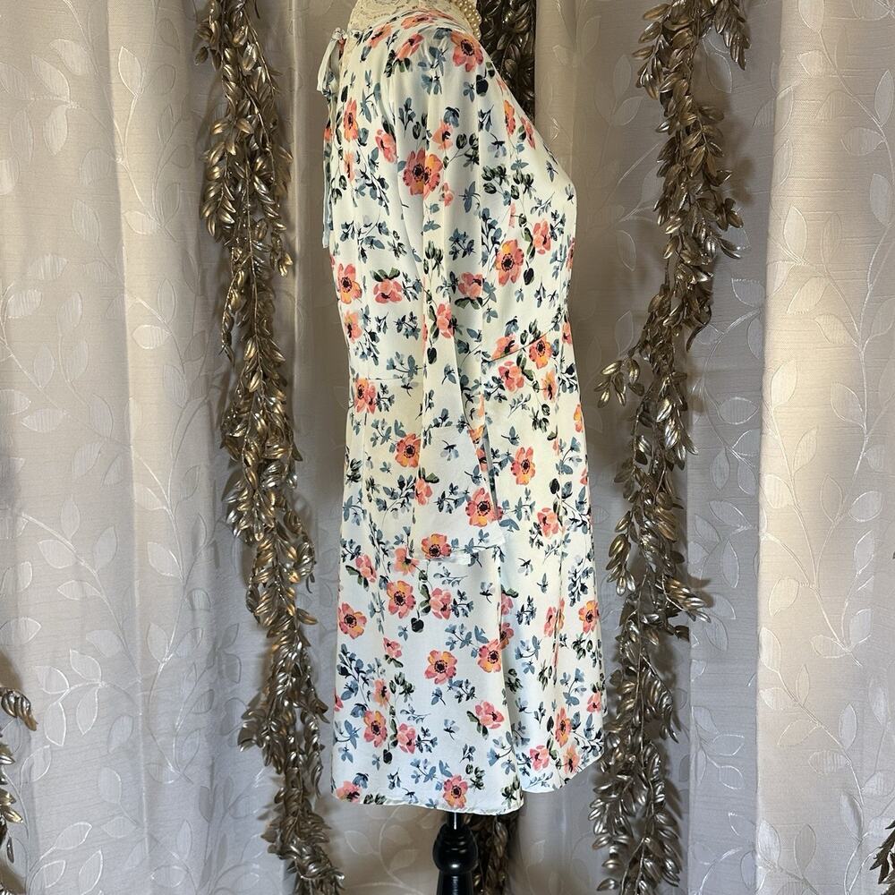 LOFT Floral Mini Dress | Size 4 | Soft Blue Pink Bloom | Cottagecore Spring - Picture 4 of 14
